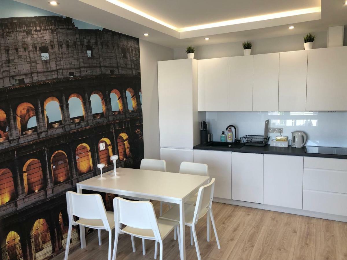 Klimatyzowany Apartament Roma Z Garazem Podziemnym كيلتشي المظهر الخارجي الصورة