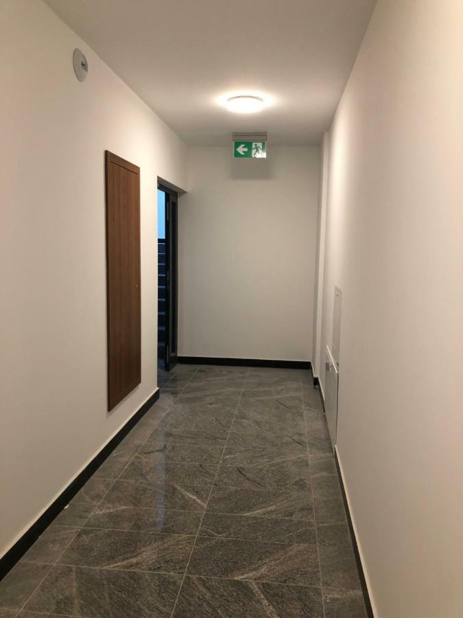 Klimatyzowany Apartament Roma Z Garazem Podziemnym كيلتشي المظهر الخارجي الصورة