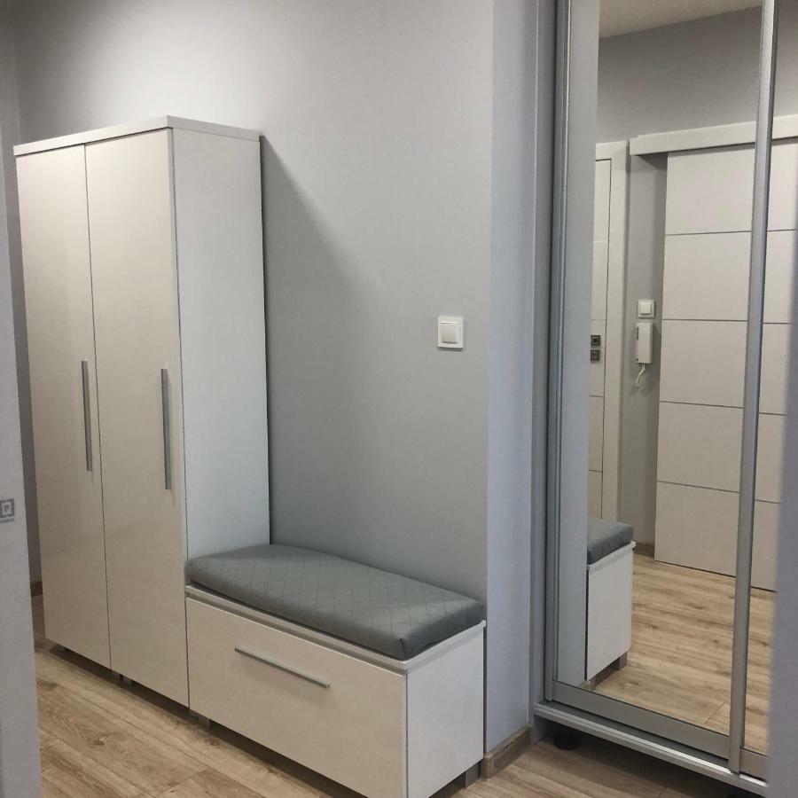 Klimatyzowany Apartament Roma Z Garazem Podziemnym كيلتشي المظهر الخارجي الصورة