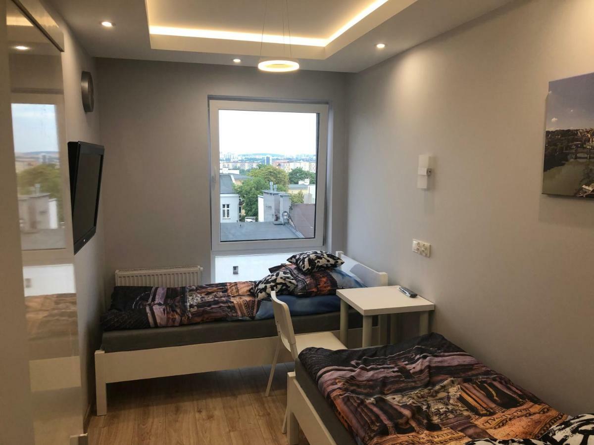 Klimatyzowany Apartament Roma Z Garazem Podziemnym كيلتشي المظهر الخارجي الصورة